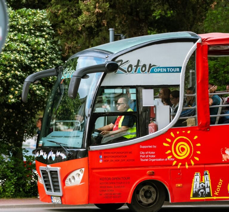 Travel Destinations, Latest travel Update UK, Air travel news, Travel Destinations 2026, Travel trends USA, Digital nomad visa countries, Top travel technology, Visa-free travel updates, Safe travel tips 2026, Tourism recovery news, New e-visa countries 2026, air travel news, travel news today, USA travel news